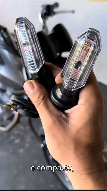 Pica Alerta Luz de Seta Led Sequencial Kit Com 4 Piscas #piscaalerta #acessorio #moto #utilidade #seguranca