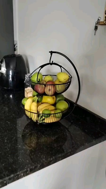 Fruteiras de bancada para cozinha. #FruteiraDeBancada #Organização #CozinhaPrática #Decoração #utilidadesdomésticas