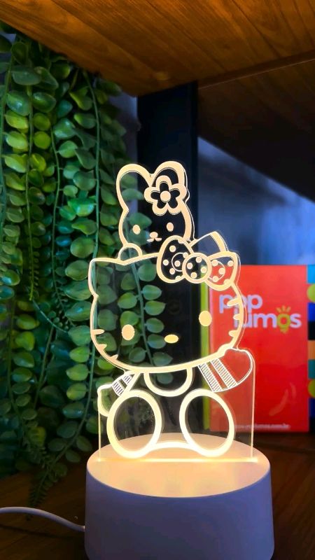 Luminária hello kitty led 3d de mesa que muda de cor!! #luminária #hellokitty #led #luz #noturna #3d
