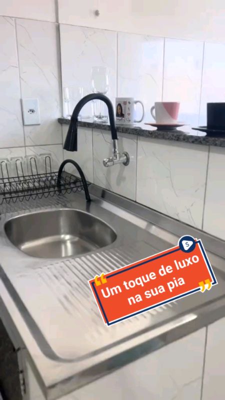Torneira flexível para pia de cozinha #torneiraflexível #torneiracozinha #pia #cozinha #torneira #curvada #flexível #cozinha