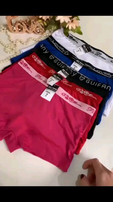 Kit com 5 calcinhas boxer: macias, não marcam e são perfeitas pro dia a dia. #kit5calcinha #calcinhasbox #calcinhashortinho #calcinhafeminina