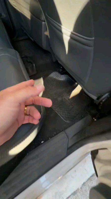jogo tapete de carro automotivo borracha resistente 3 peças