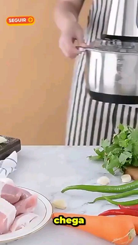 #cozinha #utilidadesdomesticas #processador #triturador #culinaria #receitas #praticidade #donadecasa #cozinhaplanejada #gastronomia