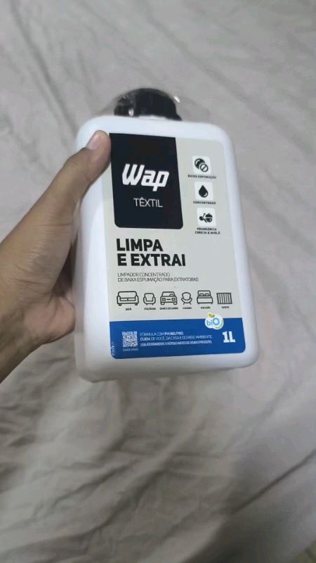 Removedor de manchas de sofá wap. Remove sujeira profunda, manchas e odores de sofás, colchões, tapetes e muito MAIS. #removedordemanchas #limparsofa