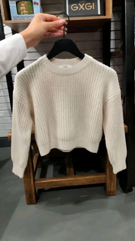Essa promoção é imperdível!😱Cropped Blusa De Frio Mousse Ponto Fang Lançamentos Inverno Tricô Gola Canoa Manga Longa #inverno #shopee #trico #cropped
