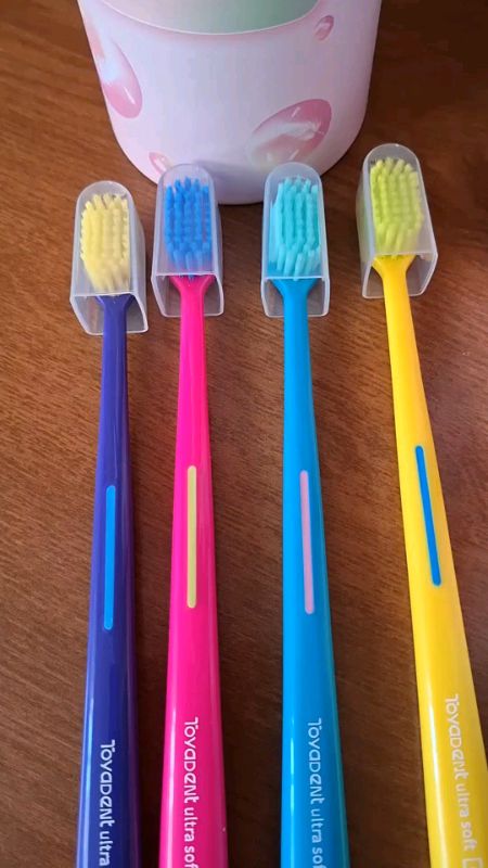 Escova de dente Toyadent.  #escovadedente #toyadent #EscovaToyaDent