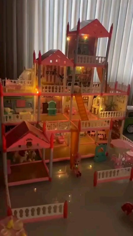 Transforme a brincadeira em sonho! 👧✨ Confere essa casa de bonecas incrível! #CasaDeBonecas #BrinquedosInfantis #PresentesParaMeninas #Luxo #DIY