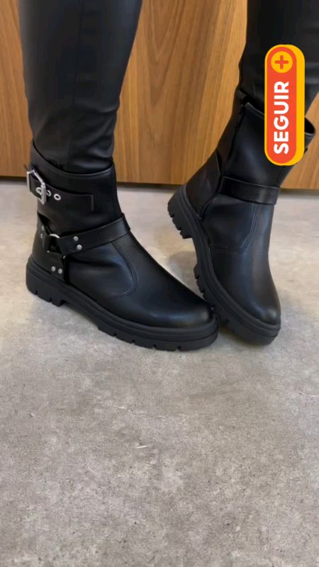 Bota Coturno Moleca #BotaFeminina #coturnofeminino #botacanomedio