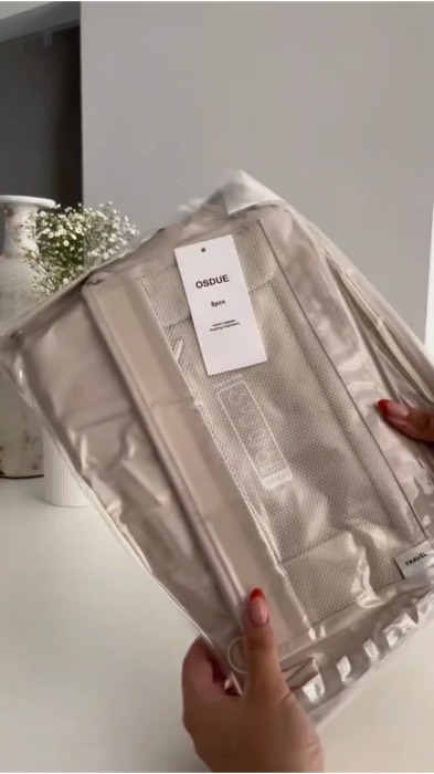 Olha que maravilha esse kit organizador para malas, prático e espaçoso, aqui em casa já temos o nosso!#malaviagem #roupaorganizada #dicasdedonadecasa