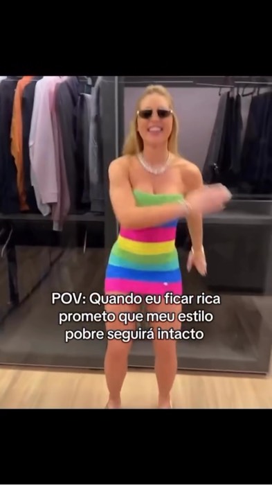 Vestido Colorido Crochê Virgínia 💕
