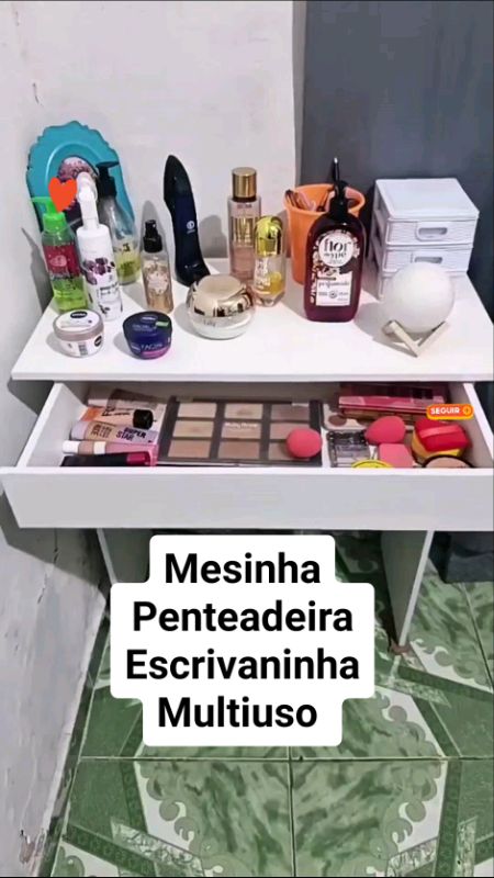 Mesinha multiuso #mesinhamultiuso #mesinhaescrivaninha #penteadeiracompacta #penteadeira