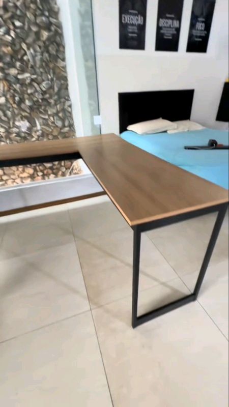 Mesa em L