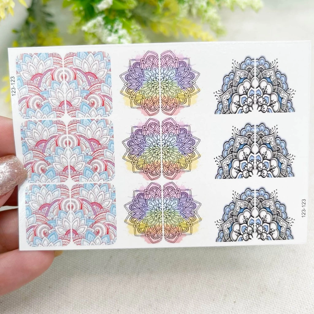 Adesivos de unhas mandalas para canto das unhas,Adesivo,películas,unhas,nails art,unhas decoradas,decoração de unha,unha delicada,cartela de unha,Queyti películas para unhas,não é adesivo 3d,não é artesanal