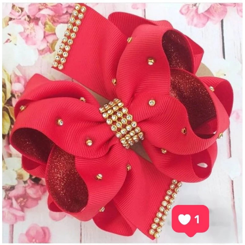 Laço de Natal. Laço vermelho. Laço de luxo. Laço vermelho Natal