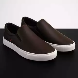 Tênis Sapatênis Iate Original Slip on Calce Fácil Hype Shoes Com Ilhós · Café · Unissex